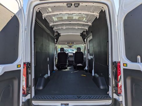 New 2026 Ford Transit 250 148 High Roof AWD image 13