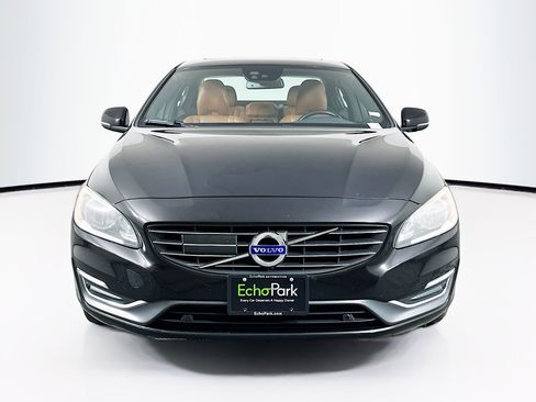 Used 2015 Volvo S60 T5 Platinum image 2