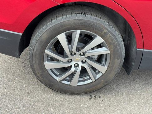 Used 2024 Chevrolet Equinox LT image 4