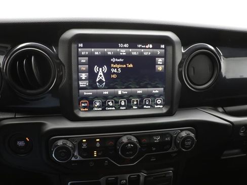 Used 2023 Jeep Wrangler Sport image 20