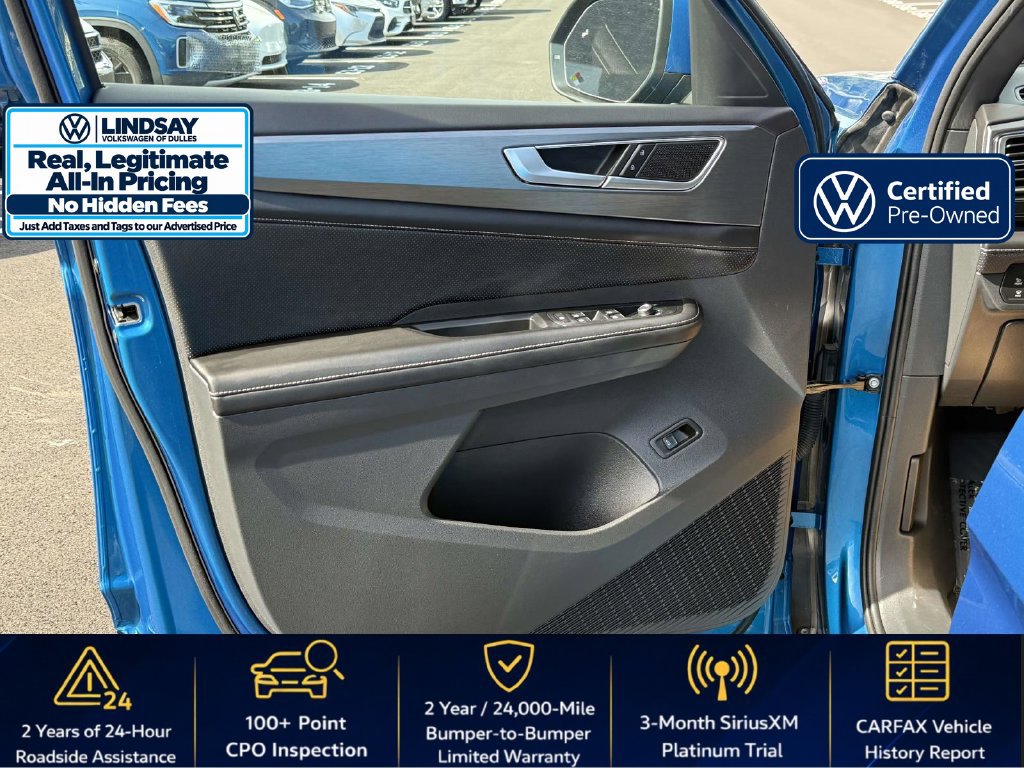 Certified 2024 Volkswagen Atlas Cross Sport SE w/ Panoramic Sunroof Package FWD image 9