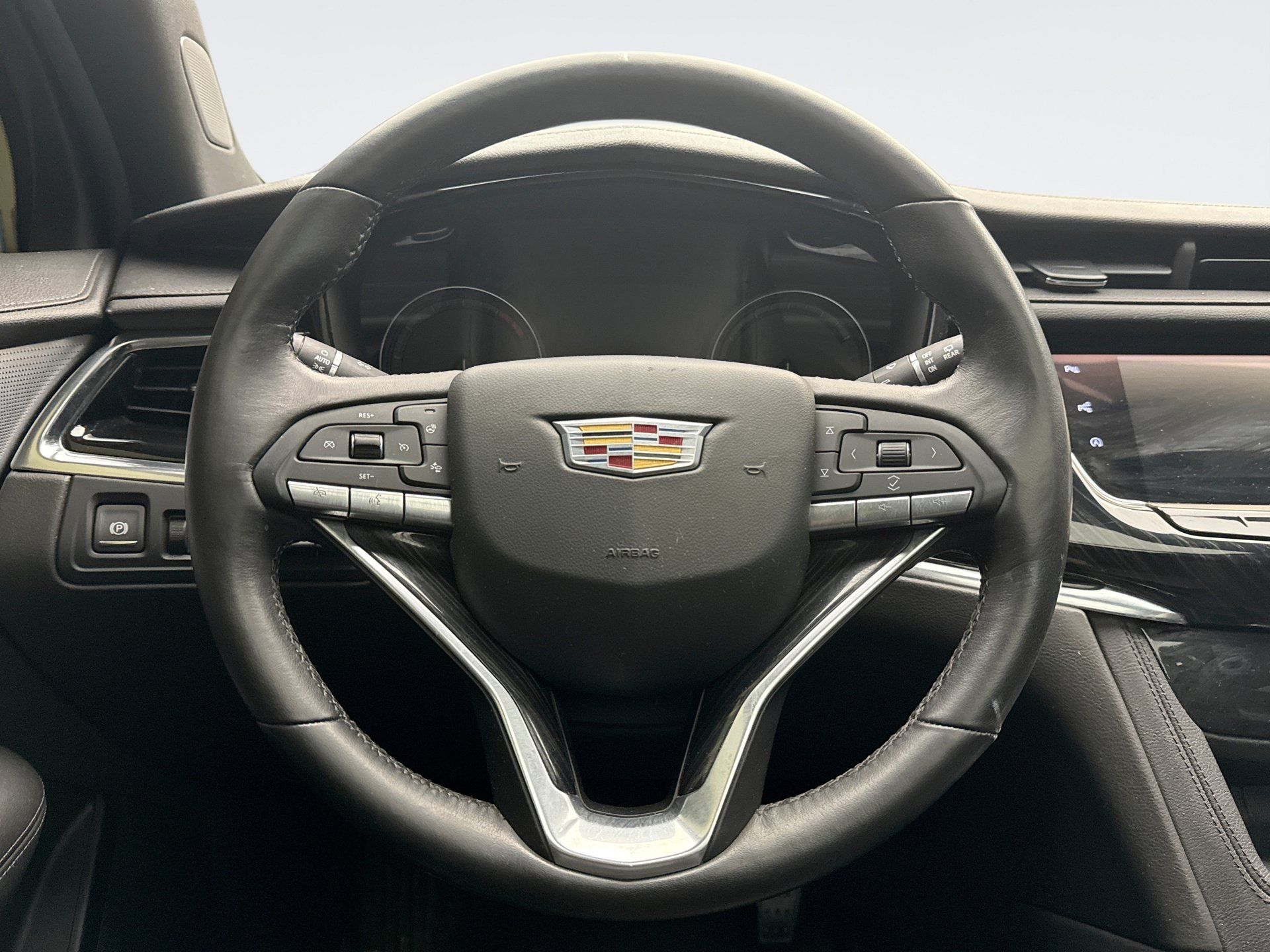 Used 2020 Cadillac XT6 Premium Luxury AWD/4WD image 12