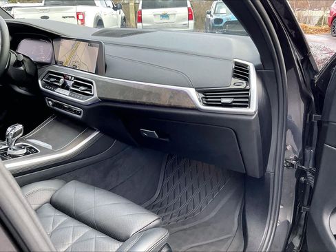 Used 2023 BMW X5 xDrive40i w/ Luxury Seating Package image 19