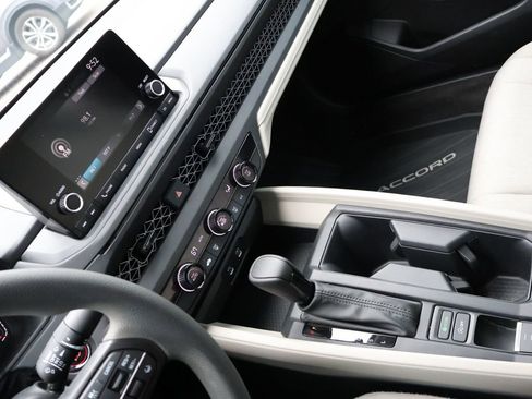 Certified 2024 Honda Accord LX image 18