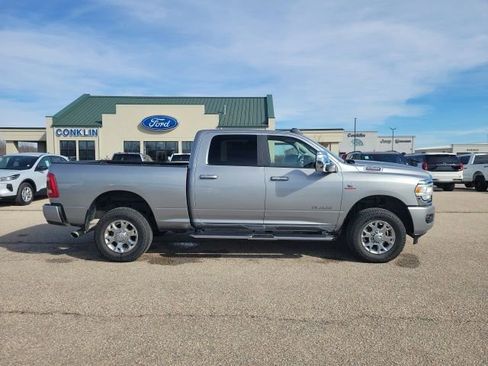 Used 2024 RAM 2500 Laramie image 24