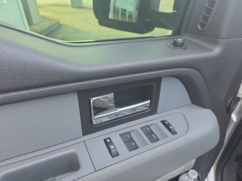 Used 2013 Ford F150 XLT w/ Luxury Equipment Group image 17