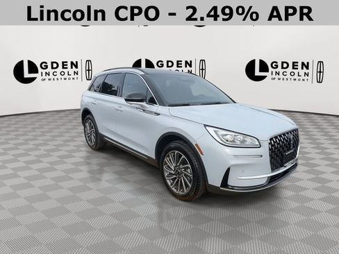 Certified 2025 Lincoln Corsair Reserve w/ Rear Removable Package Tray image 2