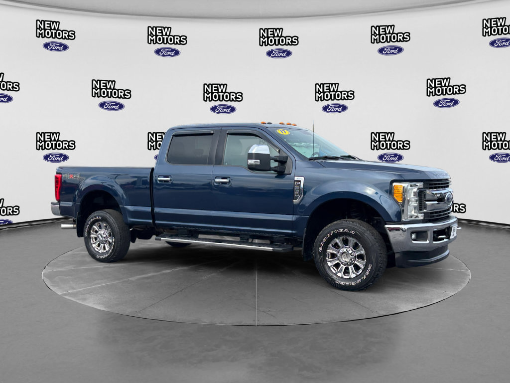 Used 2017 Ford F350 XLT AWD/4WD image 8
