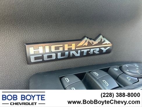 New 2026 Chevrolet Silverado 1500 High Country w/ Technology Package image 10