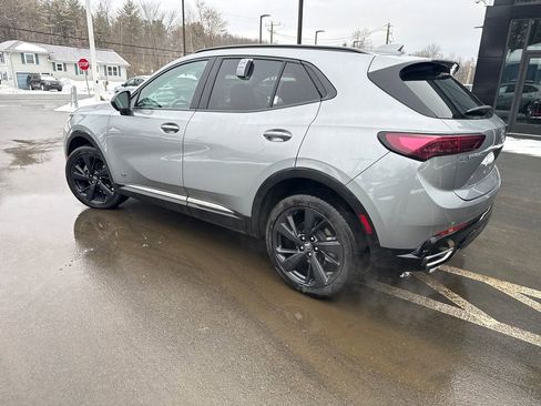 Used 2025 Buick Envision Sport Touring image 3