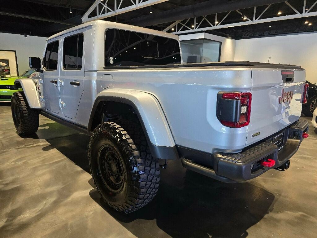 Used 2022 Jeep Gladiator Rubicon w/ LED Lighting Group AWD/4WD image 7