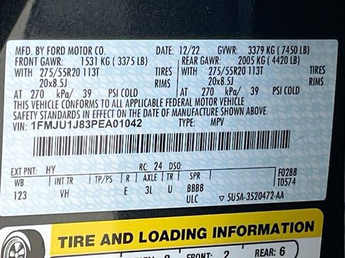 Used 2023 Ford Expedition XLT AWD/4WD image 32