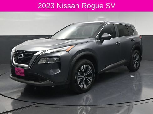 Used 2023 Nissan Rogue SV FWD image 2