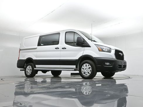 Used 2024 Ford Transit 250 Base w/ Exterior Upgrade Package image 4