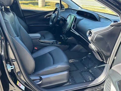 Certified 2021 Toyota Prius Prime Limited image 6