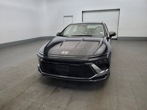 Used 2025 Hyundai Sonata SEL FWD image 15