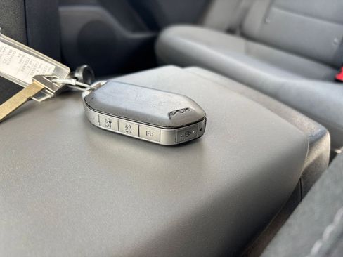 Used 2025 Kia K4 FWD image 21