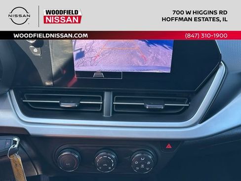 Used 2024 Chevrolet Trax LS FWD image 34