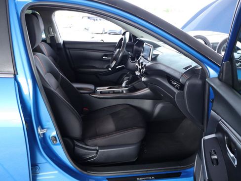 Used 2021 Nissan Sentra SR image 34