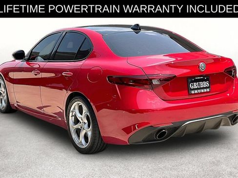 Used 2021 Alfa Romeo Giulia Ti Sport RWD image 11