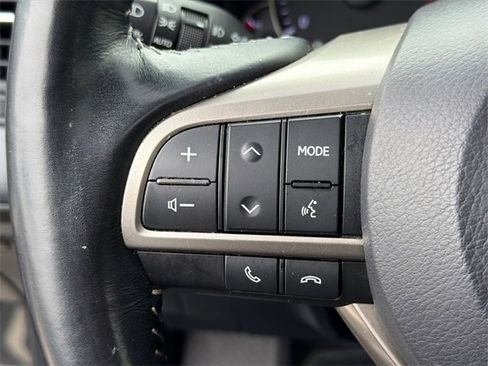 Used 2018 Lexus RX 350L FWD w/ Premium Package image 25