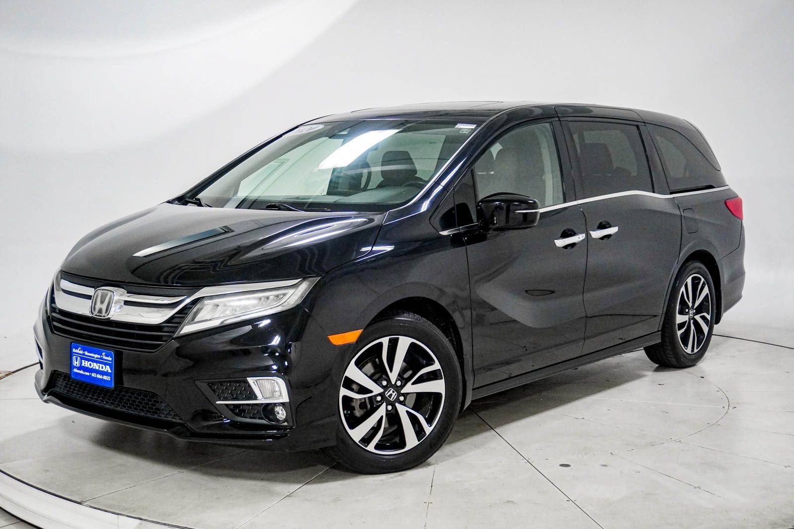 Used 2020 Honda Odyssey Elite image 1