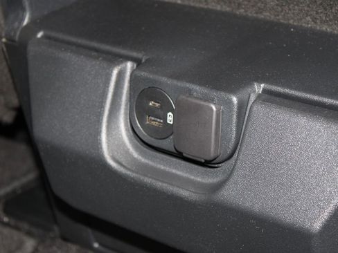 Used 2022 Ford F150 Lariat w/ Equipment Group 501A Mid image 36