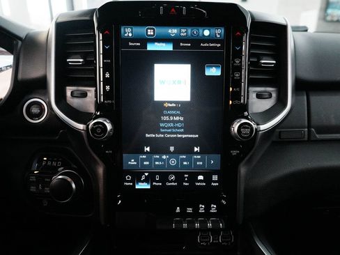 Used 2023 RAM 1500 Big Horn AWD/4WD image 19