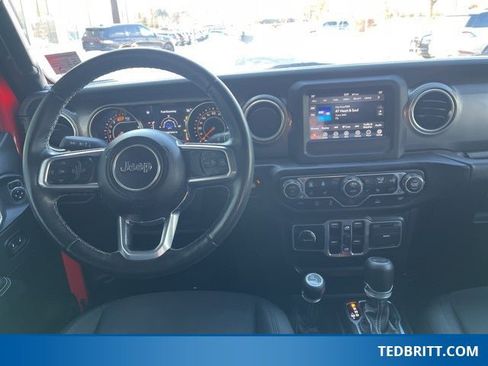 Used 2021 Jeep Wrangler Unlimited Sahara w/ Cold Weather Group image 16