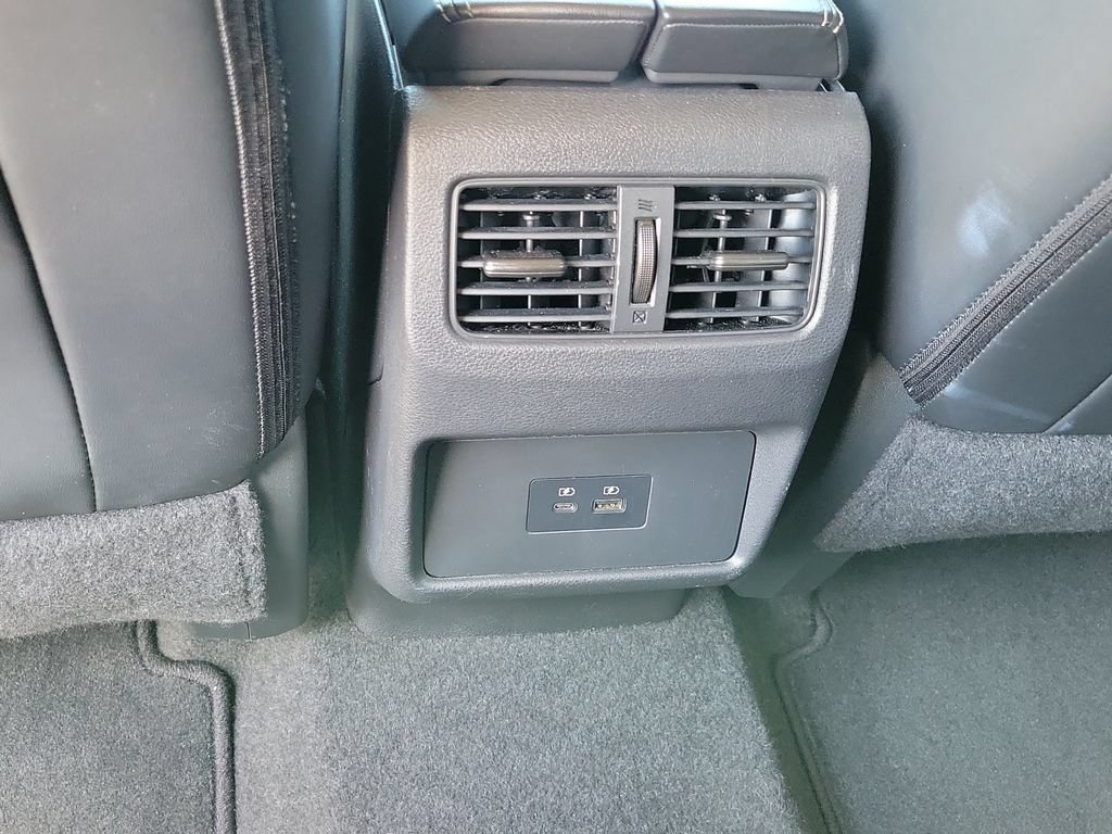 Used 2023 Nissan Rogue SV w/ SV Premium B Package FWD image 30