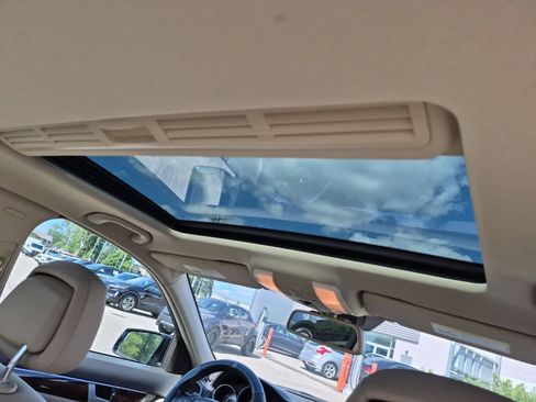 Used 2012 Mercedes-Benz C 300 4MATIC Sedan image 22