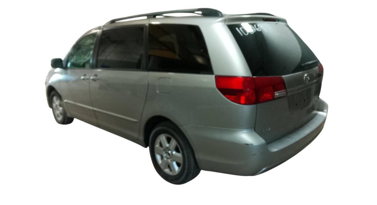 Used 2005 Toyota Sienna FWD image 3