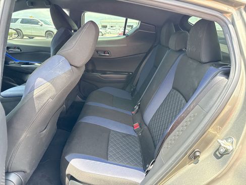 Certified 2021 Toyota C-HR XLE FWD image 23