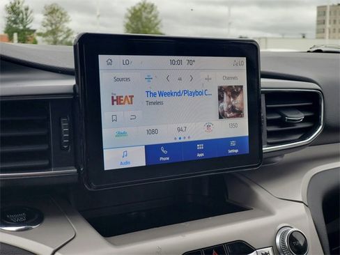 Certified 2023 Ford Explorer XLT w/ Equipment Group 202A image 19