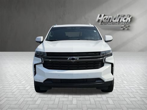 Used 2021 Chevrolet Tahoe RST w/ Luxury Package RWD image 3