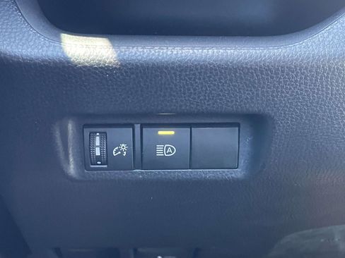 Used 2024 Toyota RAV4 XLE image 12