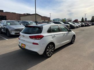 Used 2018 Hyundai Elantra GT w/ Tech Package 03 FWD video 2