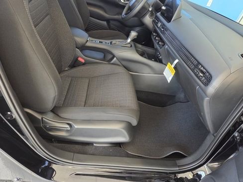 New 2026 Honda HR-V LX image 23