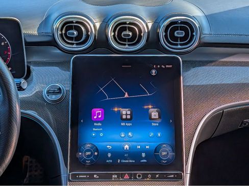 Used 2024 Mercedes-Benz CLE 300 4MATIC Coupe image 20