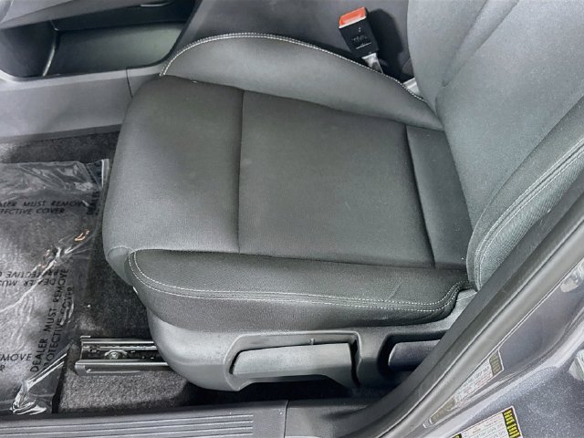 Used 2023 Nissan Rogue S FWD image 18