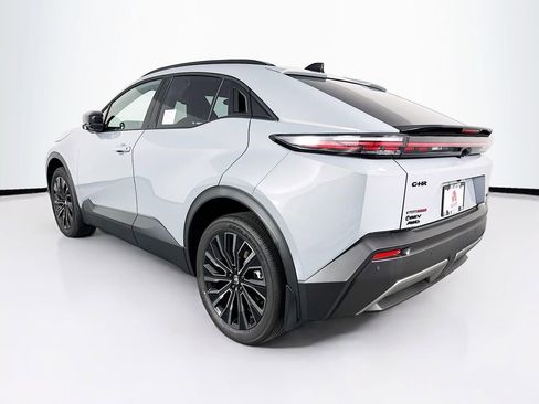 New 2026 Toyota C-HR image 6