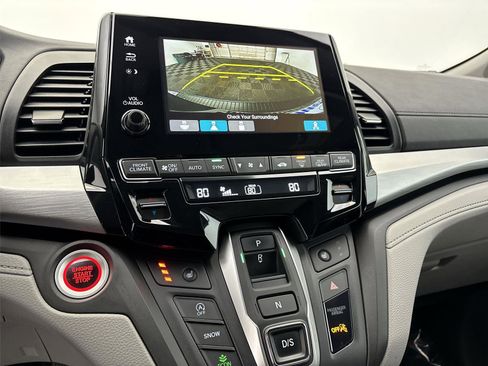 Used 2020 Honda Odyssey EX image 31