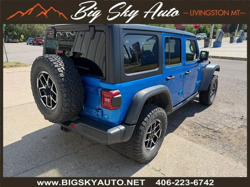 Used 2024 Jeep Wrangler Unlimited Rubicon AWD/4WD image 7