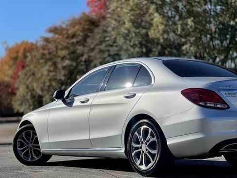 Used 2016 Mercedes-Benz C 300 Sedan image 9