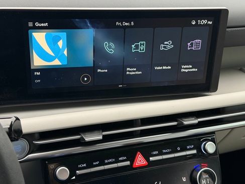 Certified 2025 Hyundai Tucson SEL image 11