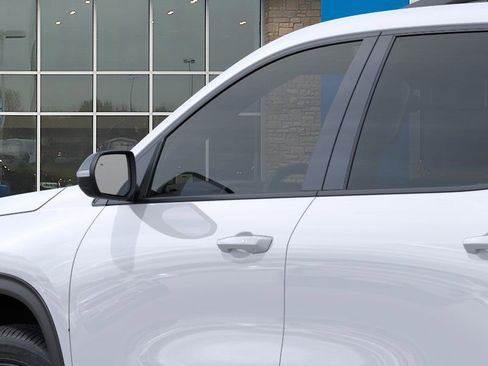 New 2026 Chevrolet Traverse LT w/ Midnight/Sport Edition AWD/4WD image 12