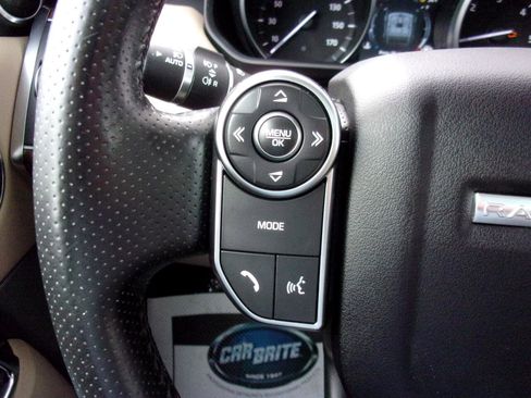 Used 2016 Land Rover Range Rover Sport HSE image 21