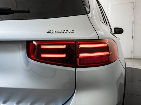 Certified 2026 Mercedes-Benz GLB 250 4MATIC image 9