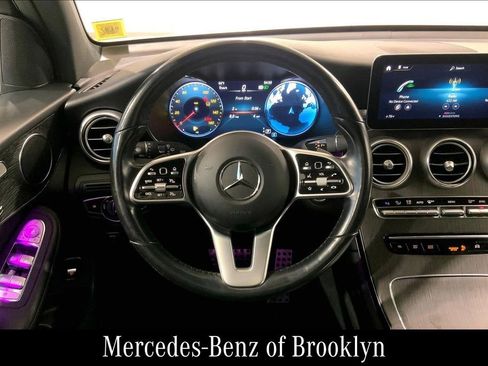 Certified 2022 Mercedes-Benz GLC 300 4MATIC image 9