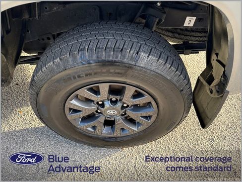 Used 2021 Toyota Tacoma SR5 image 11